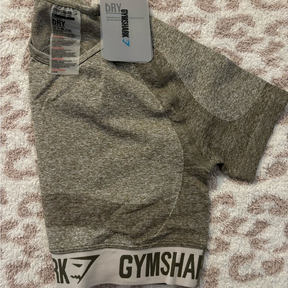 Gymshark Crop Top - Picture 5 of 7